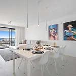 With Sea View And Gym Apartmán Estepona