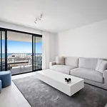 With Sea View And Gym Appartement