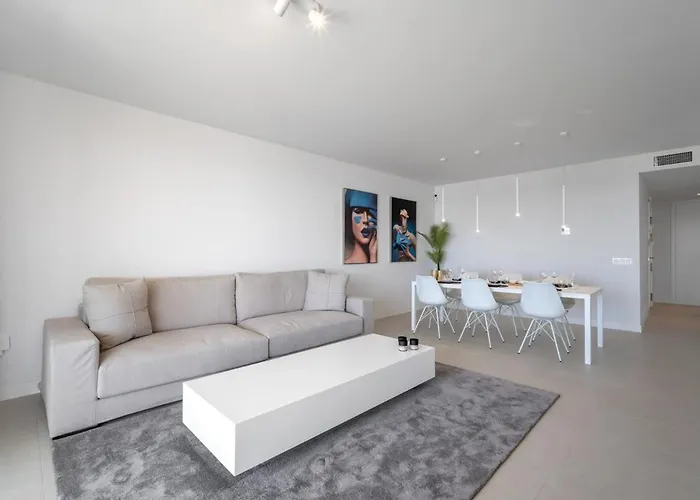 With Sea View And Gym 아파트 *