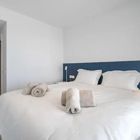 With Sea View And Gym