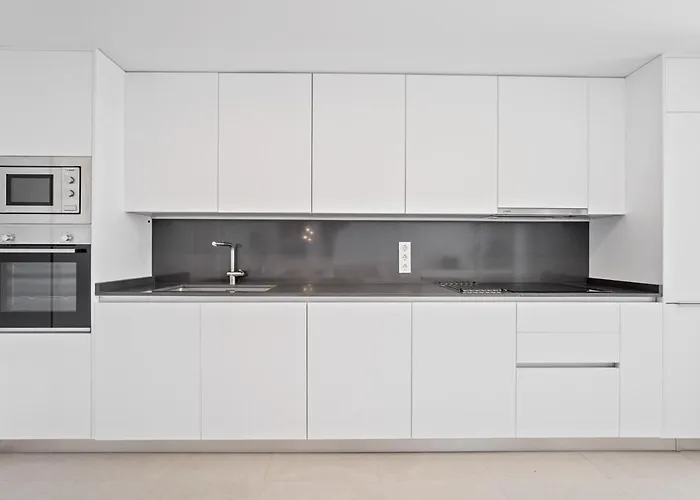 With Sea View And Gym * Estepona