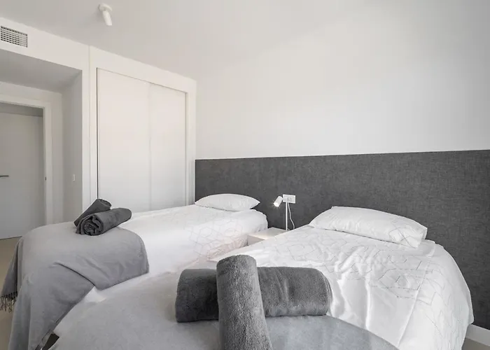 Daire With Sea View And Gym